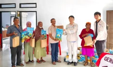 PT NNI Salurkan Paket Bantuan Sembako, Perkuat Kepedulian ke Masyarakat