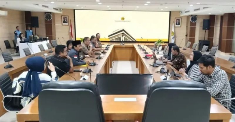 Komisi III DPRD Sulteng berkonsultasi dengan Ditjen Minerba KESDM (Foto: Humas DPRD Sulteng)