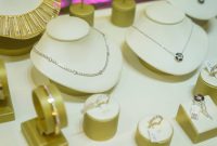 Emas perhiasan. Foto Kemenperin