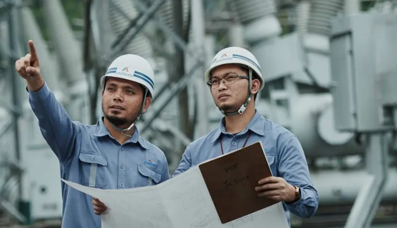 Dirjen Risbang Kemdiktisaintek Fauzan Aziman bersama MIND ID membahas kolaborasi riset hilirisasi energi.