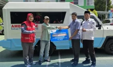 PT Vale Serahkan Ambulans untuk PMI Kolaka Perkuat Layanan Darurat