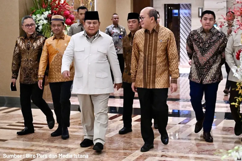 Presiden Prabowo berbicara tentang percepatan energi terbarukan pada acara HUT Danantara di Jakarta.