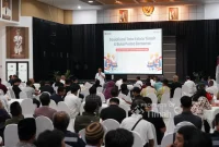 Direksi PT Timah memaparkan perbaikan tata kelola pertambangan dalam sosialisasi kepada mitra usaha di Graha Timah. Foto PT TIMAH dok