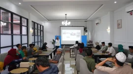 PT Vale menggelar dialog Ramadan dengan jurnalis di Morowali dan Palu untuk memperkuat transparansi informasi perusahaan. Foto Humas Vale