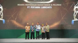 Pertamina Lubricants meraih penghargaan Gold pada ajang Indonesia Mining Services Awards 2026 dalam kategori Penyedia Bahan Bakar dan Pelumas.